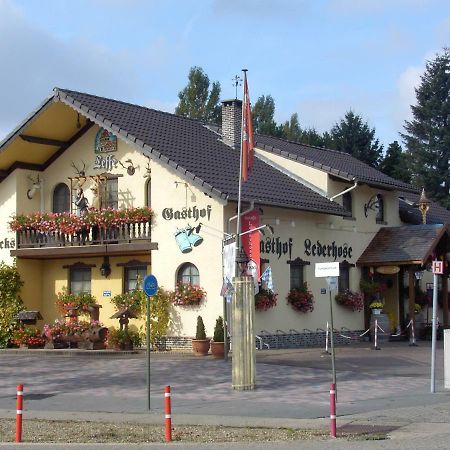 Gasthof Lederhose Diepenbeek 外观 照片