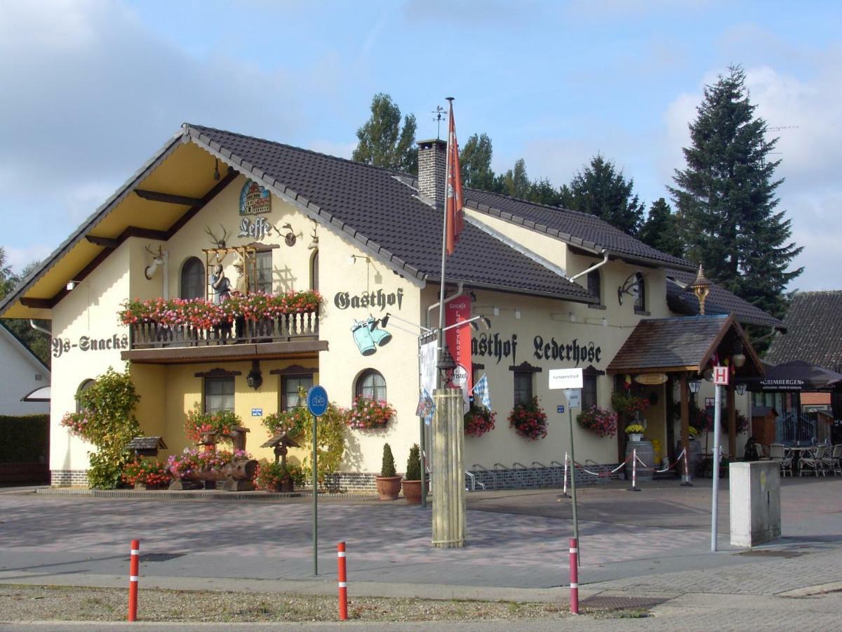 Gasthof Lederhose Diepenbeek 外观 照片
